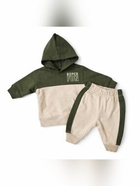 Carter's Green and Cream Kids Matching Set